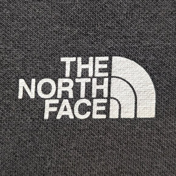 The North Face Graphic Injection Crew Sweatshirt in Black & Metallic Silver - Picture 7 of 14